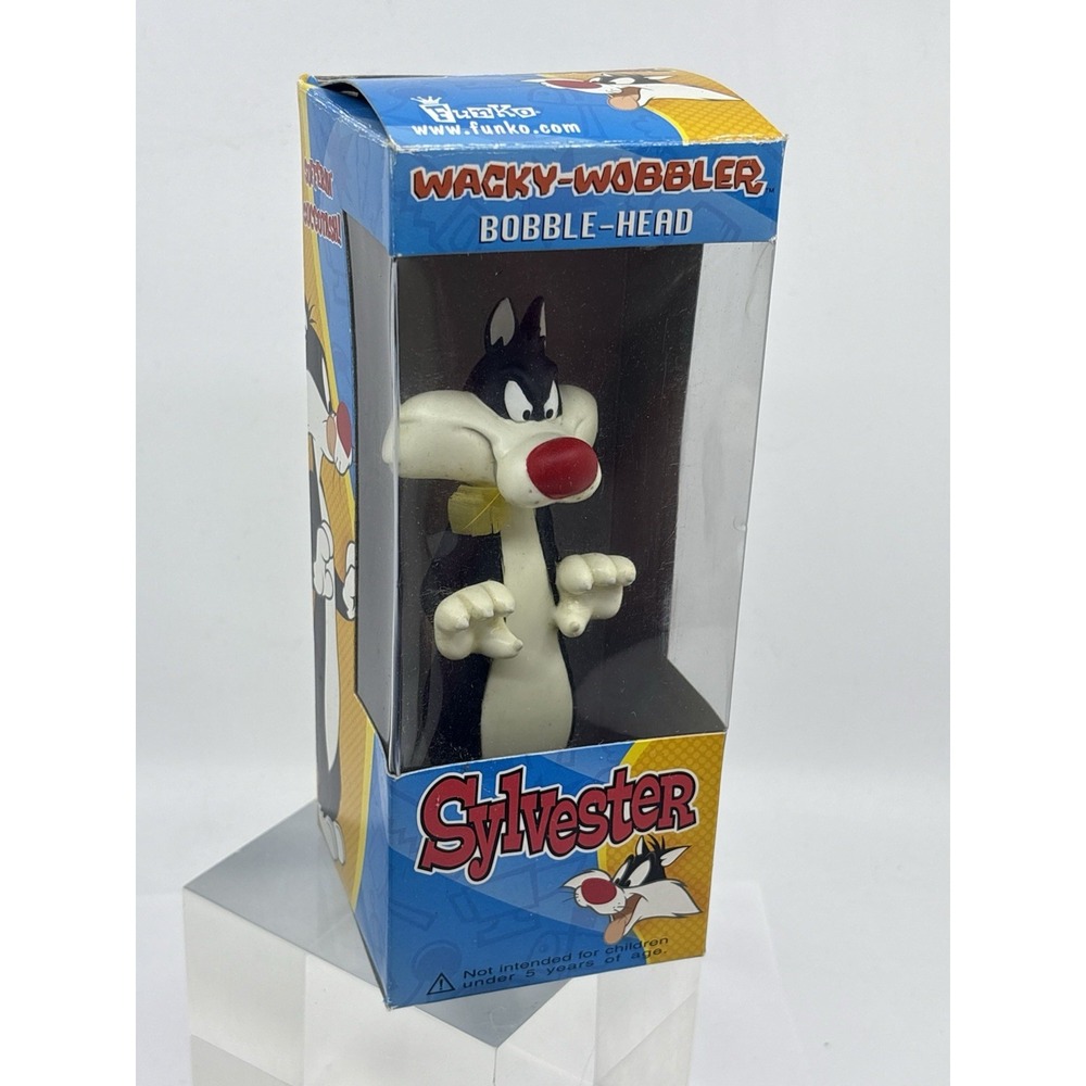 Funko Wacky Wobbler Bobble-Head Sylvester The Cat Looney Tunes New With Box